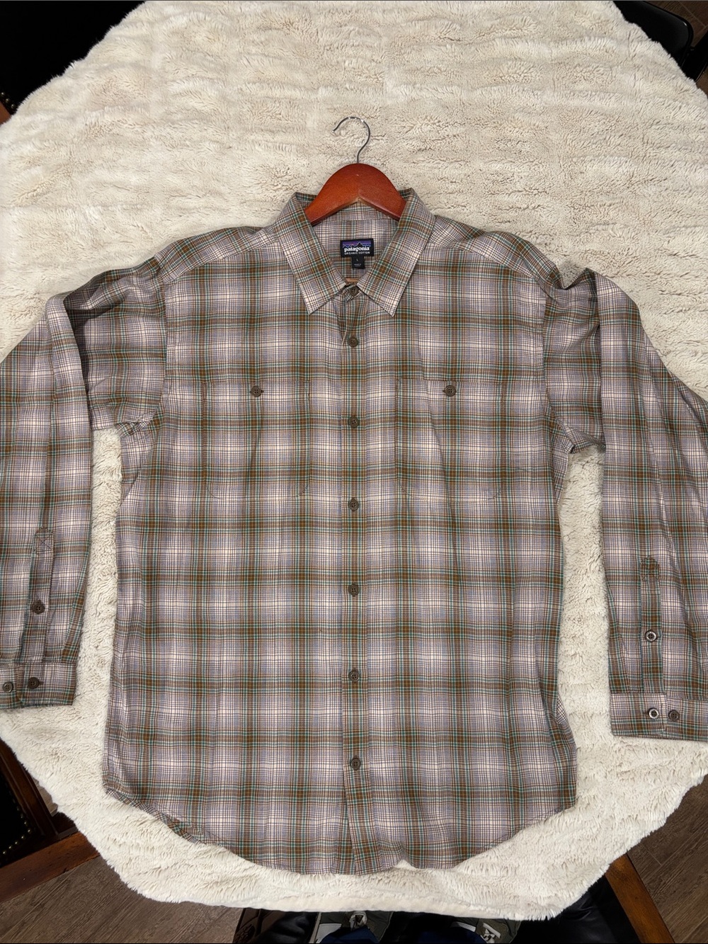 Patagonia Men's Plaid Button-Down Shirt - Olive & Taupe